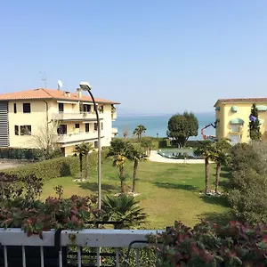 Poggio Al Lago Apartament