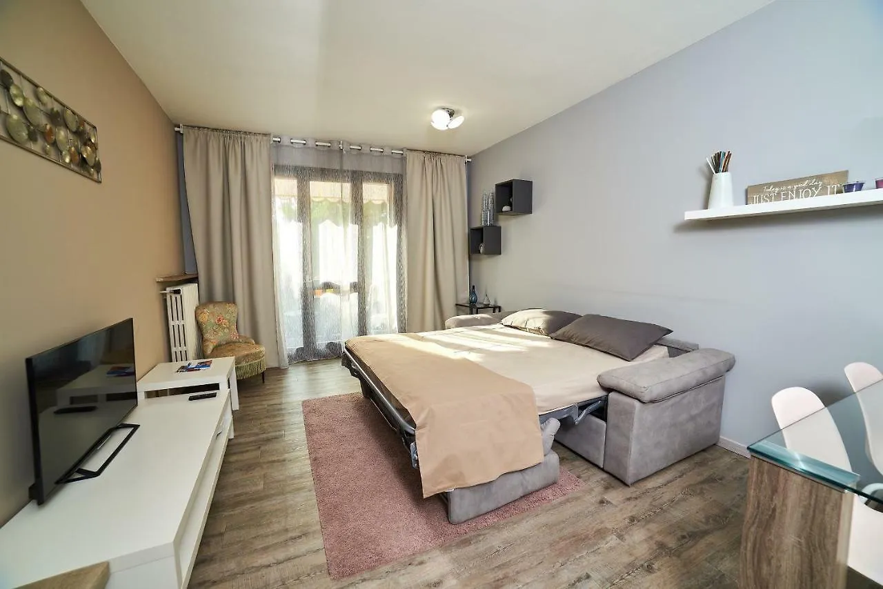 Apartment Colombare 31 Sirmione 0*,
